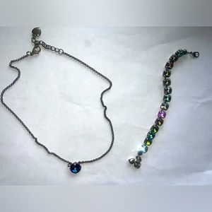 Swarovski crystal necklace and bracelet set. Handmade. Blue and green colors.
